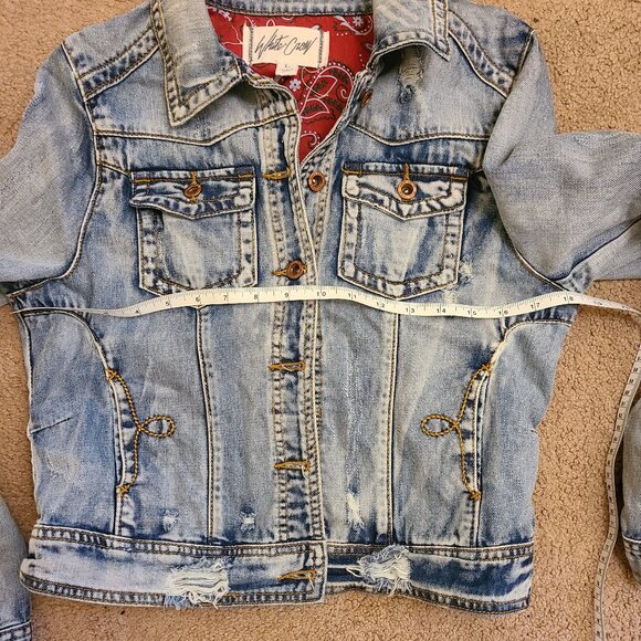 White Crow Red Bandana Distressed Jean Jacket - Picture 10 of 10